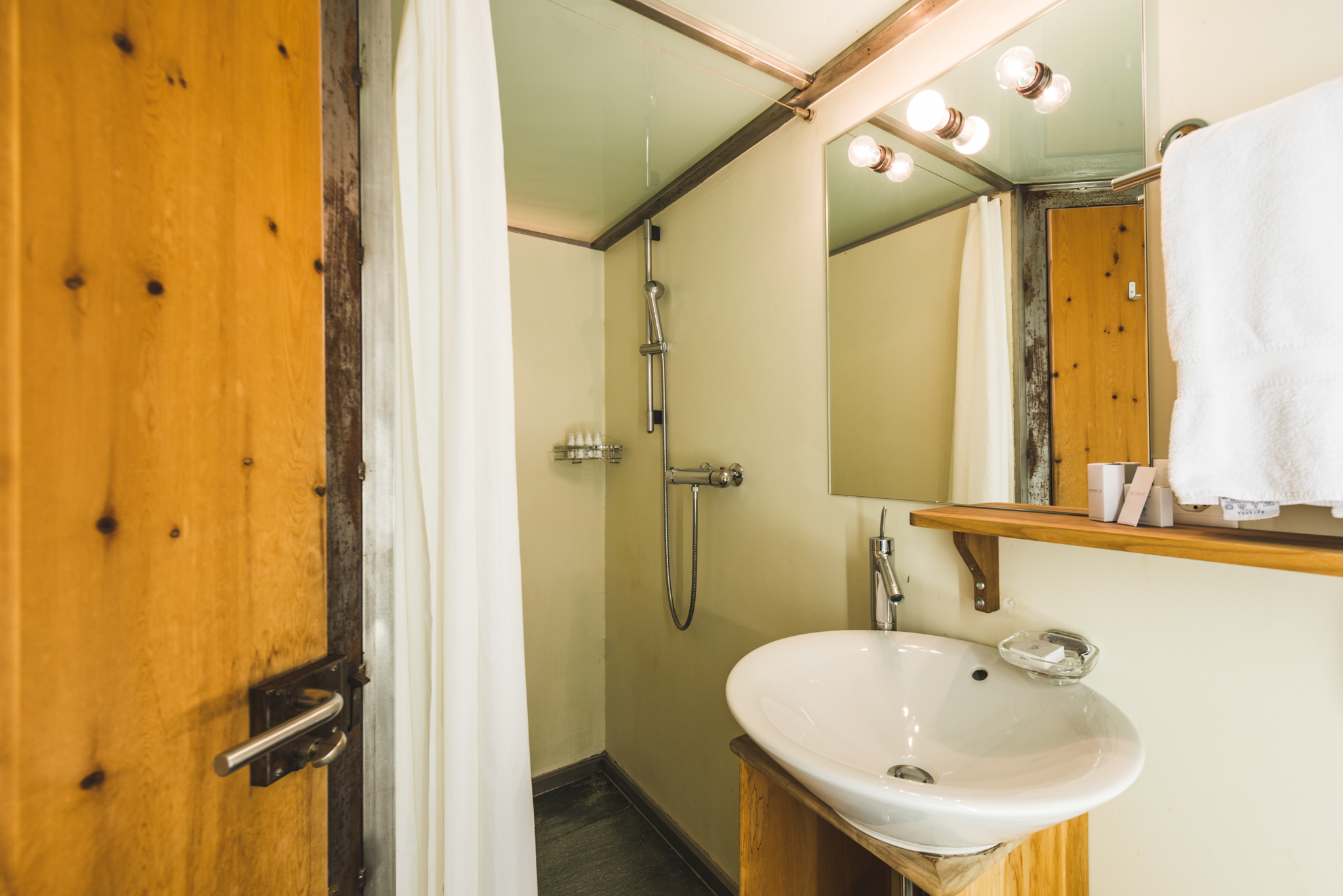 Matterhorn View Chalet in Zermatt — image 17