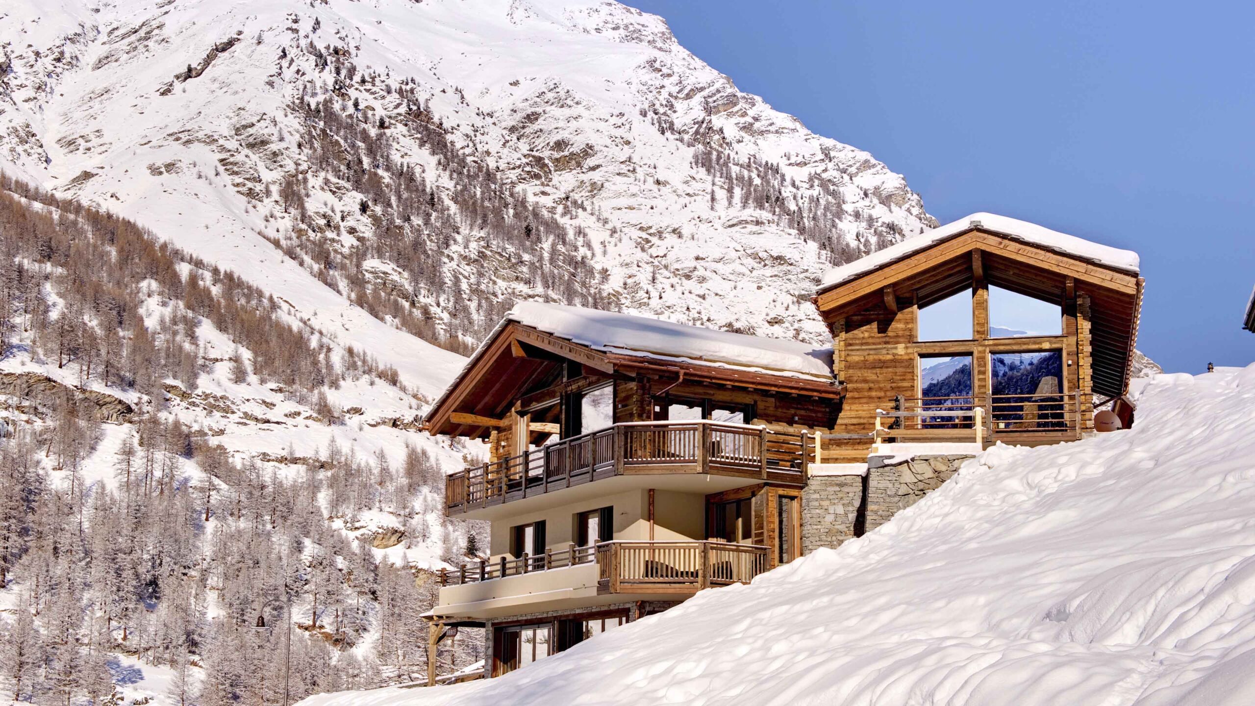 Matterhorn View Chalet in Zermatt — image 33