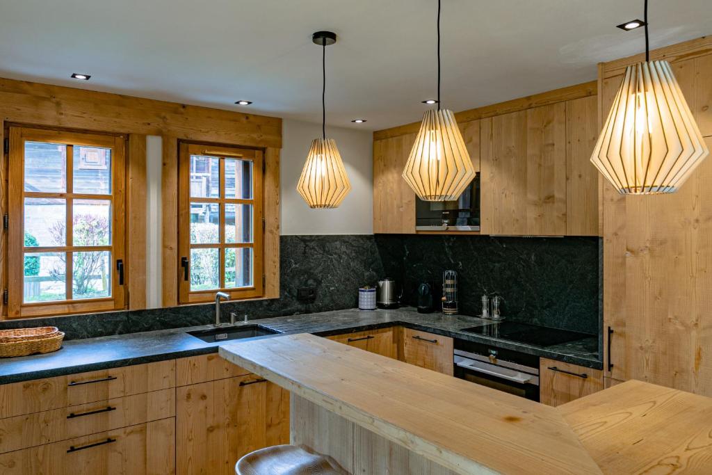 Chalet Belledonne Escape in Megeve — image 9