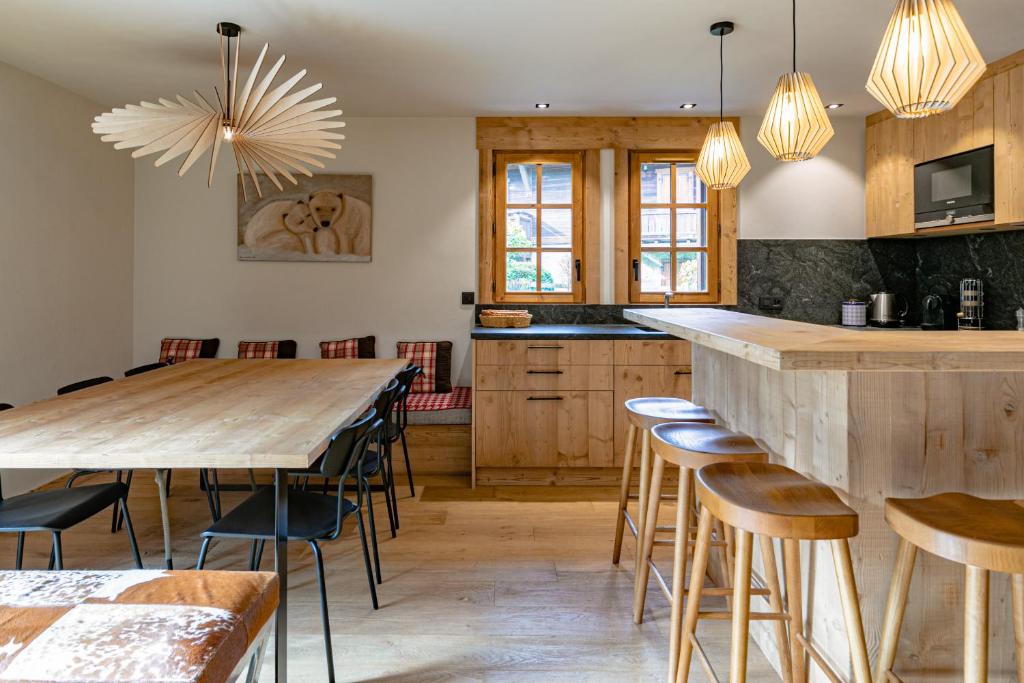 Chalet Belledonne Escape in Megeve — image 17