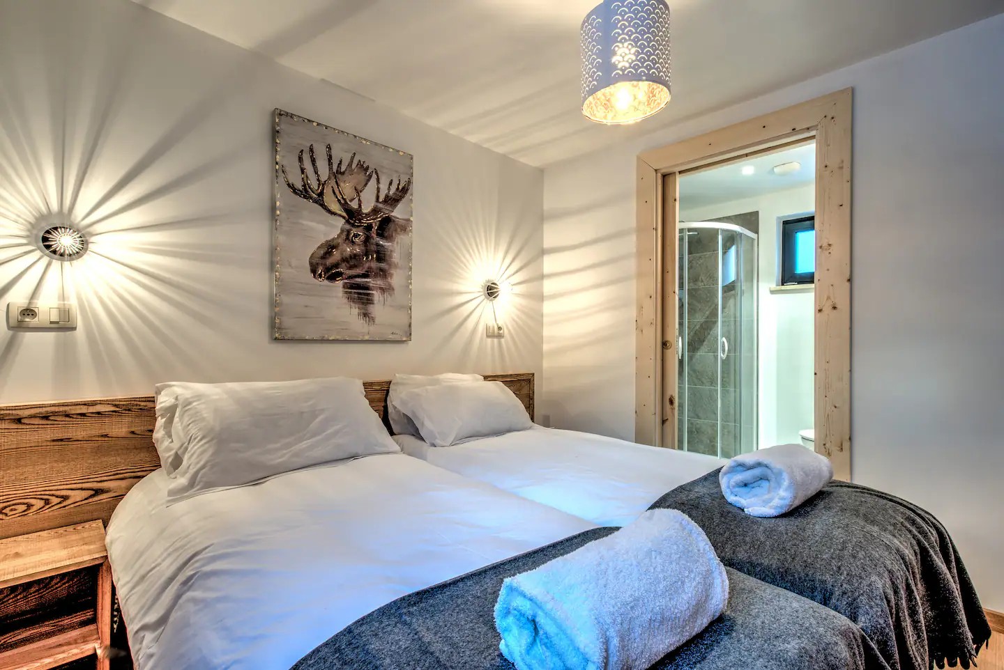 Chalet Glacier Panorama in Chamonix — image 28