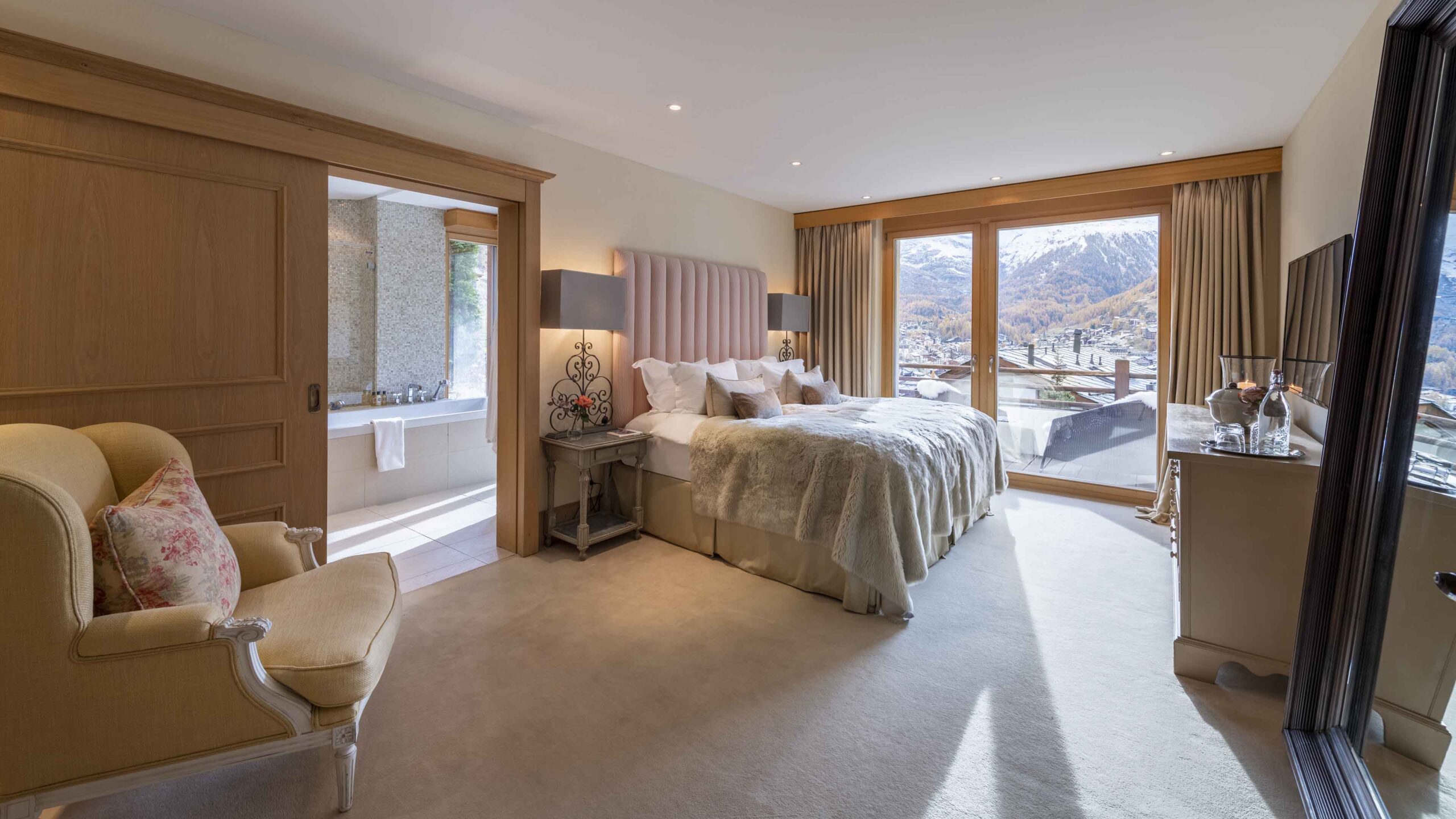 Matterhorn View Chalet in Zermatt — image 54