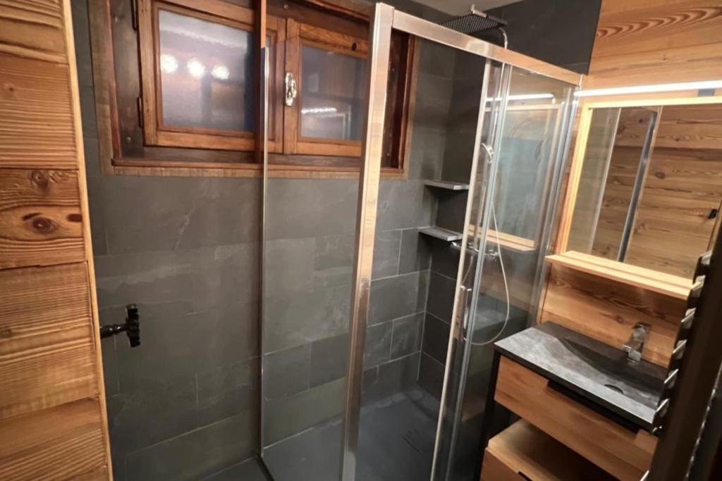 Chalet Aiguille Charm in Chamonix — image 41