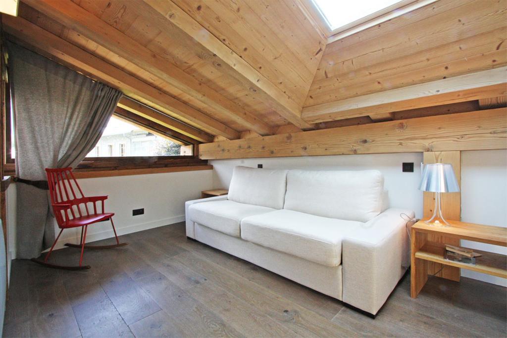 Chalet Les Praz Retreat in Chamonix — image 27