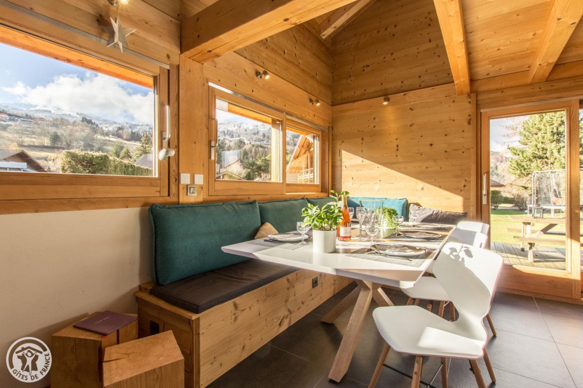 Chalet du Lac Alpin in Megeve — image 16