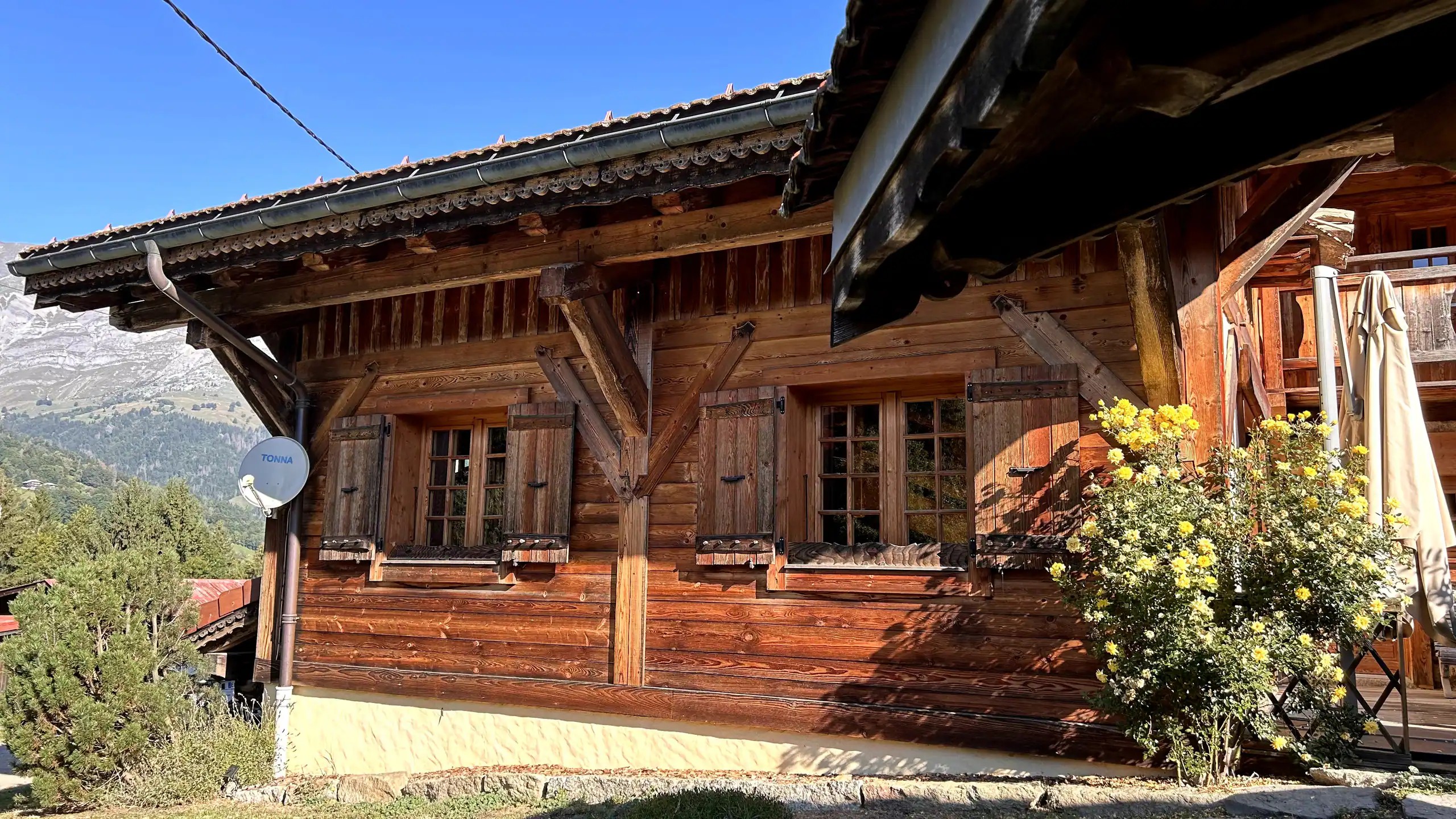 Savoyard Stone Chalet in Megeve — image 31