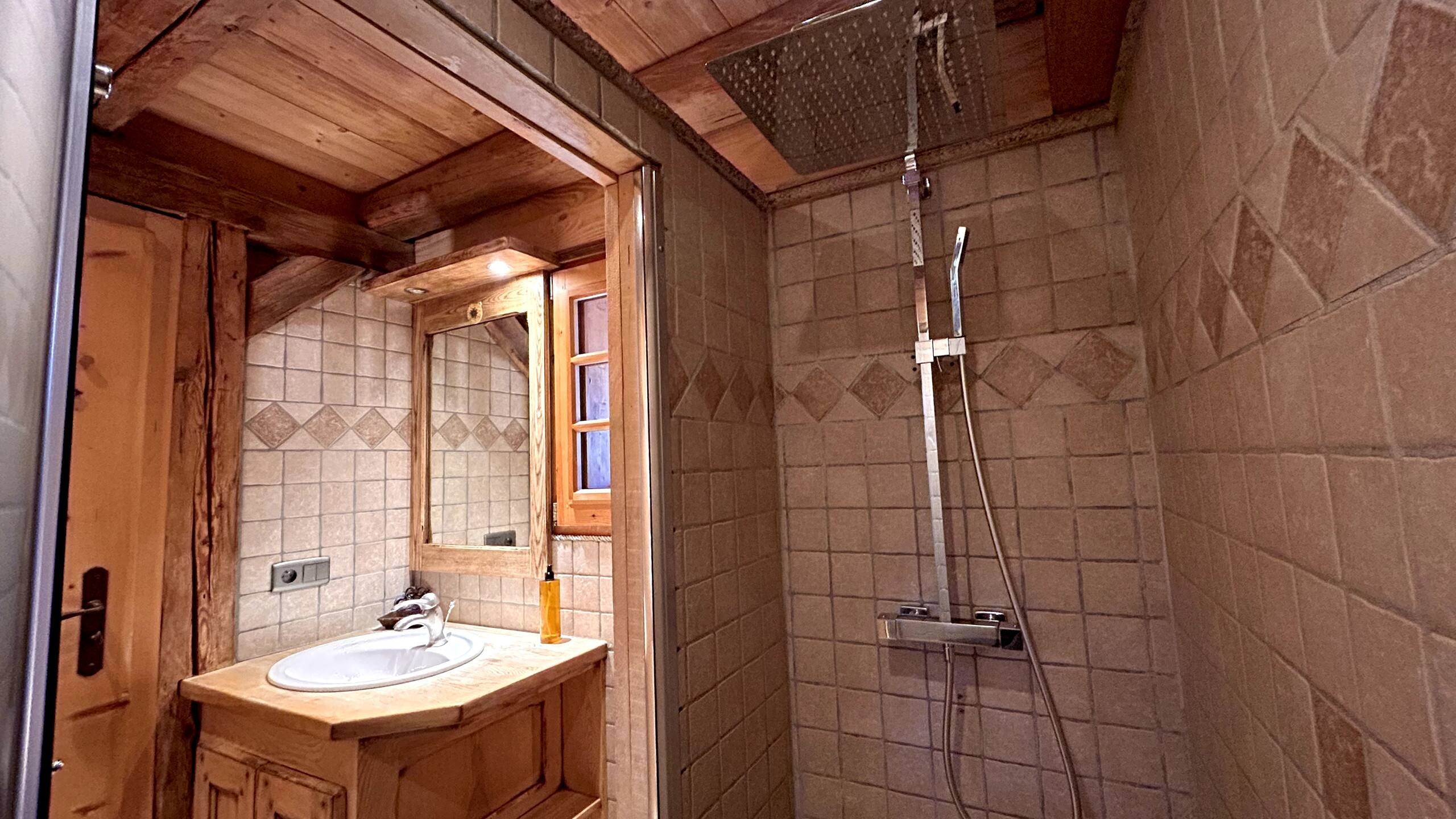 Savoyard Stone Chalet in Megeve — image 35