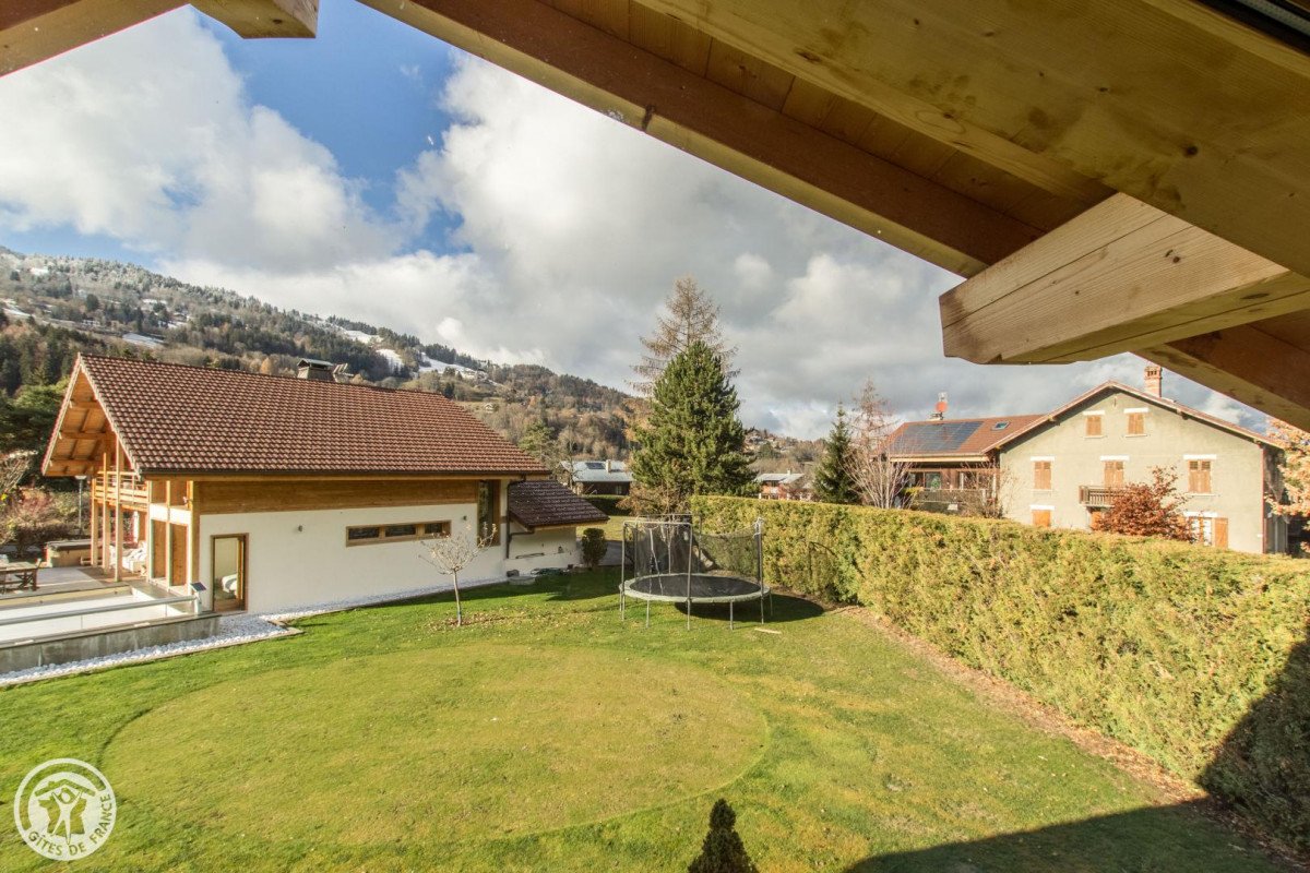Chalet du Lac Alpin in Megeve — image 8