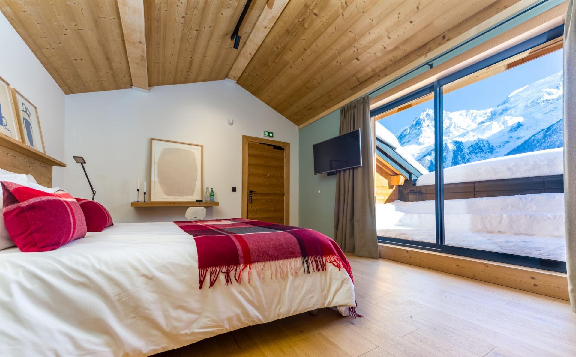 Chalet Mont Blanc View in Chamonix — image 18