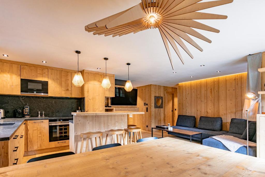 Chalet Belledonne Escape in Megeve — image 16