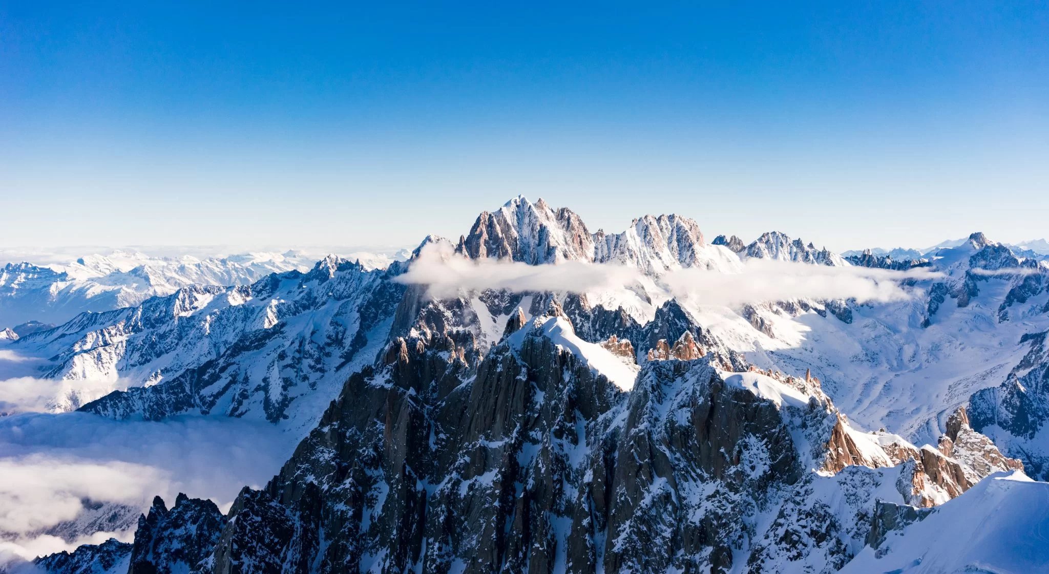 Chalet Ciel Bleu Luxury in Chamonix — image 29
