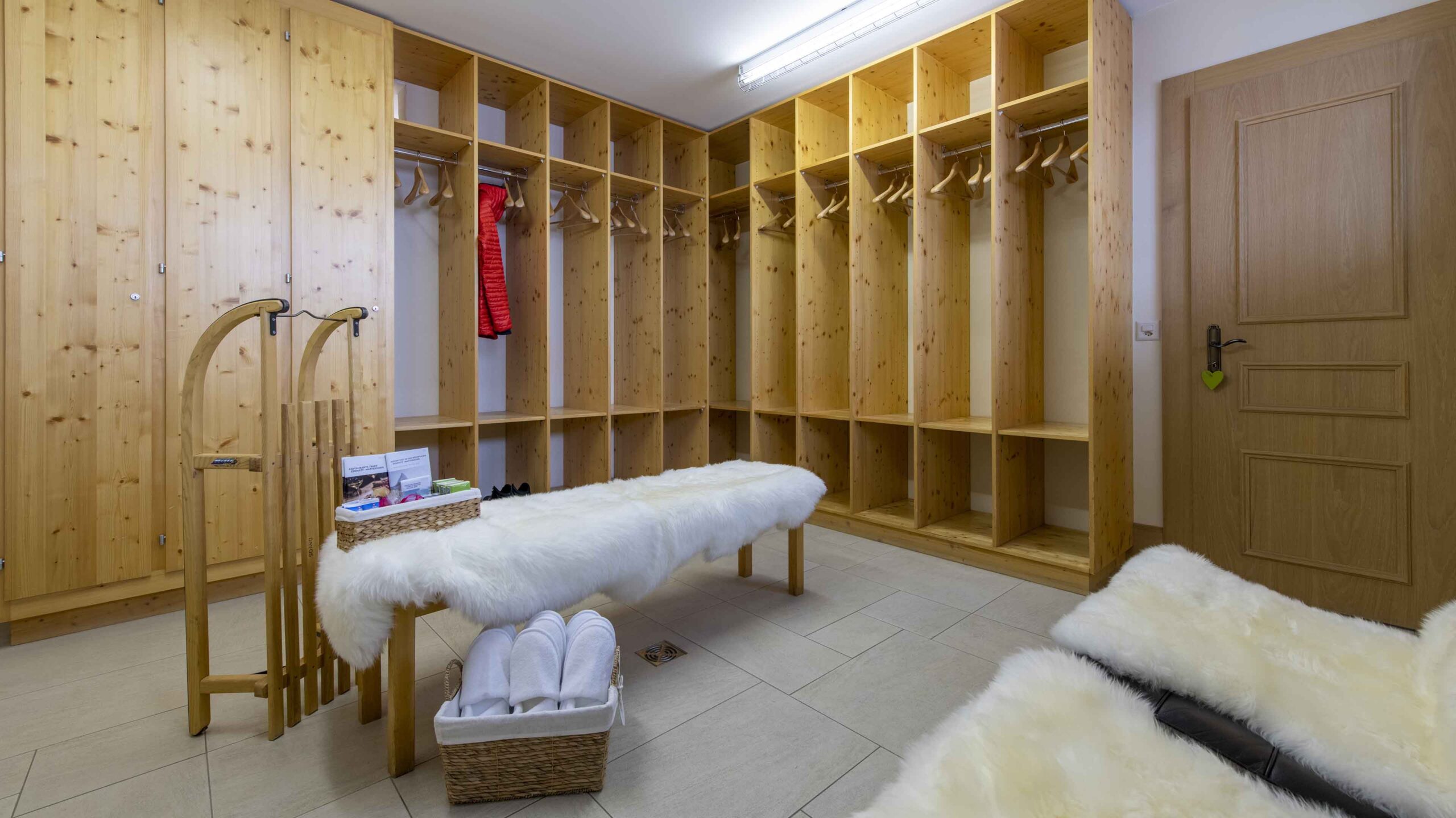 Matterhorn View Chalet in Zermatt — image 52