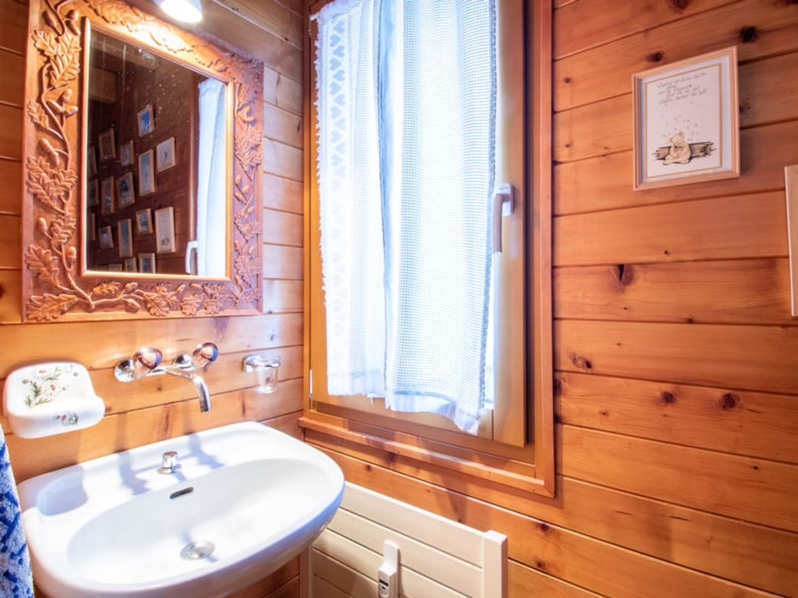 Chalet Le Cyclamen in Champoussin — image 29