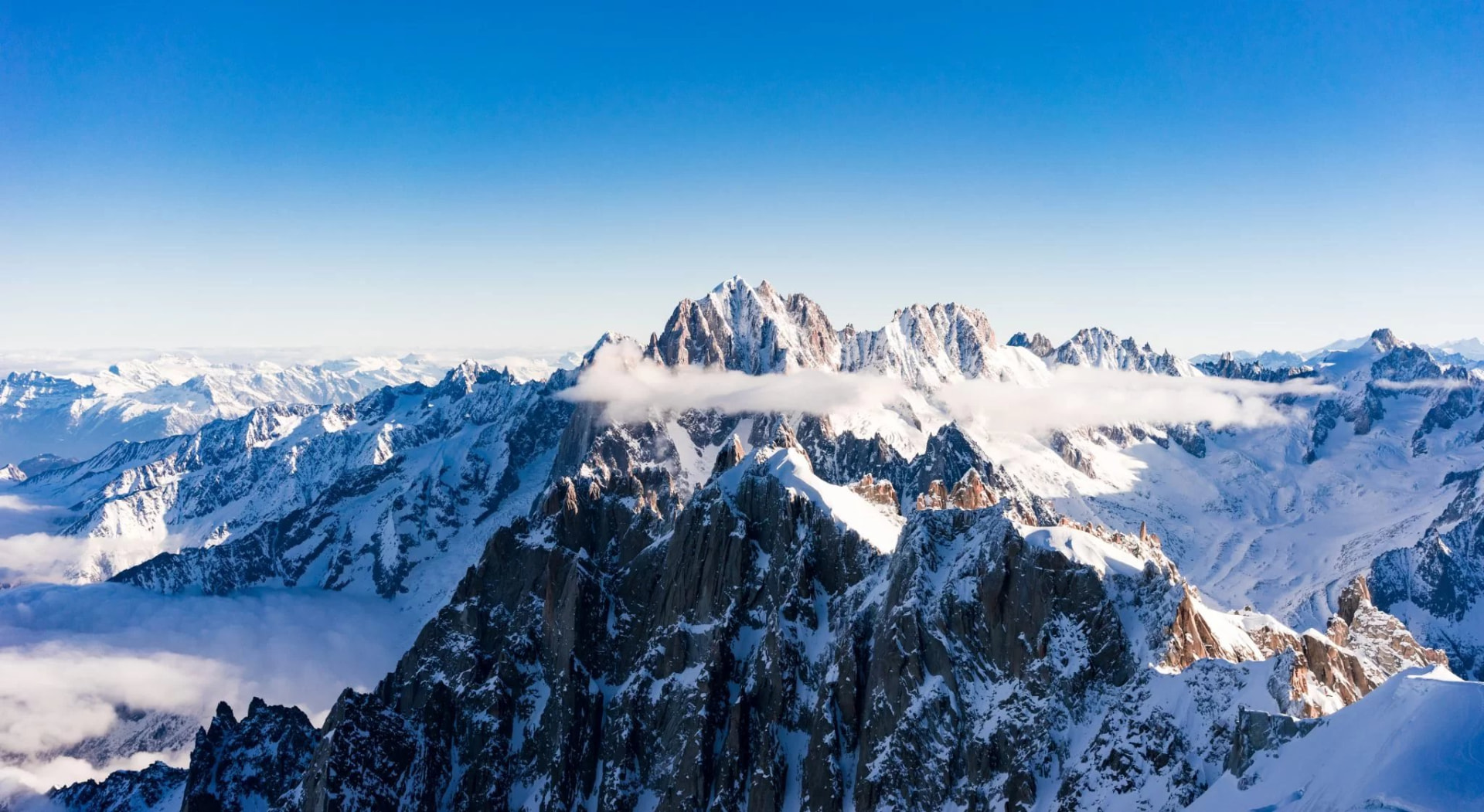 Chalet Ciel Bleu Luxury in Chamonix — image 55