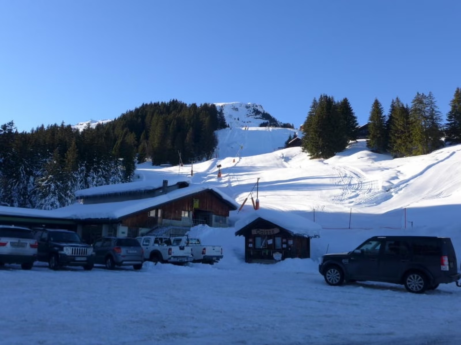 Chalet Le Cyclamen in Champoussin — image 9